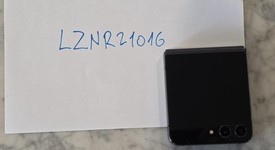 Mint
													Samsung Galaxy Z Flip5 - Unlocked, Graphite, 512 GB, 8 GB, SM-F731U1, photo 1 of 10