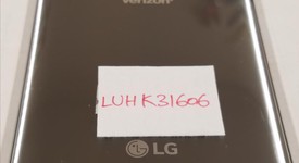Good
													LG V30 - Verizon, Silver, 64 GB, VS996, photo 2 of 8