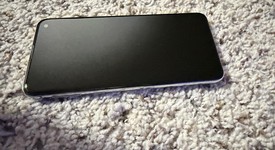 Good
													Samsung Galaxy S10e - Unlocked, White, 128 GB, 6 GB, SM-G970U1, photo 3 of 8