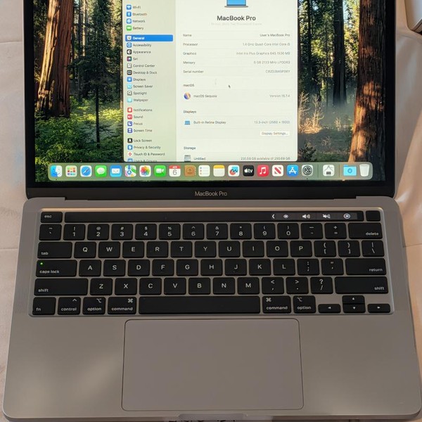 MacBook Pro 2020 - 13 inch - 256 GB, Gray, 8 GB, Intel Core i5
