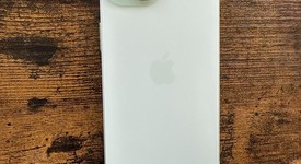 Good
													Apple iPhone 15 - Unlocked, Green, 128 GB, A2846, photo 4 of 10