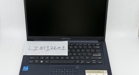 Mint
													Asus Vivobook Laptop, photo 2 of 10