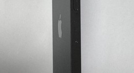 Good
													Apple iPhone 13 Pro Max - Unlocked, Graphite, 256 GB, A2484, photo 4 of 7