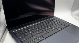 Mint
													MacBook Air 2025 (M4) - 13" - Apple M4, Midnight, 256 GB, 16 GB, photo 4 of 14