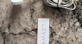 Good
													Apple Watch SE 2nd Gen 40mm - Unlocked, Silver, A2726 - Cellular, Aluminum, photo 4 of 4