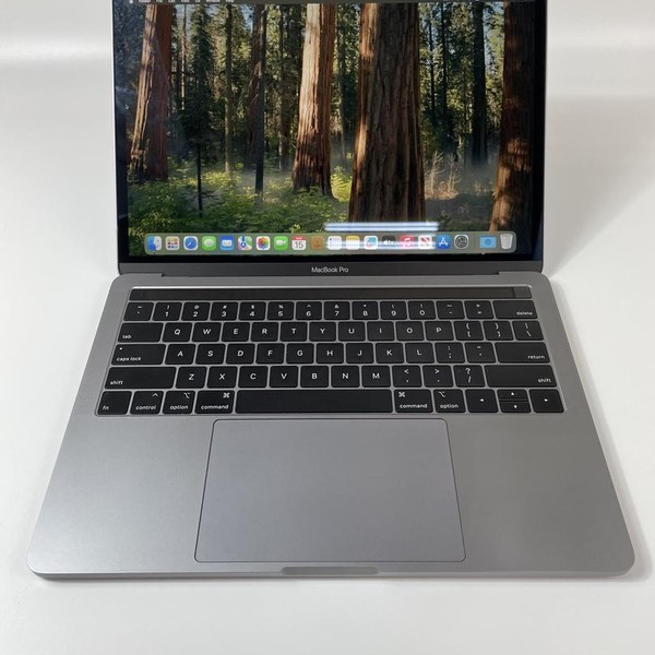 MacBook Pro 2019 - 13 inch - 128 GB, Gray, 8 GB, Intel Core i5