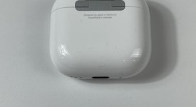 New
													Apple AirPods 4th Gen - Active Noise Cancellation, photo 3 of 9