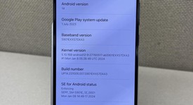 Mint
													Samsung Galaxy S22 - Unlocked Non-US, Black, 128 GB, 8 GB, SM-S901E/DS, photo 5 of 10
