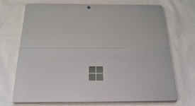 Good
													Microsoft Surface Pro 4 - 12.3 Inch - Wi-Fi, Silver, 128 GB, 4 GB, photo 4 of 7