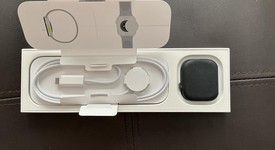 Mint
													Apple Watch Series 10 46mm - Unlocked, Black, A3003 - Cellular, Aluminum, photo 4 of 9