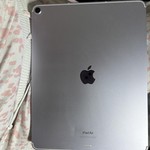 Good Apple iPad Air 13 inch (M2) 2024 - Unlocked, 128 GB, Starlight, A2899