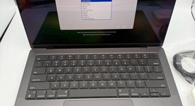 Mint
													MacBook Pro Late 2023 (M3) - 14" - Apple M3 Pro 11-core, Black, 512 GB, 18 GB, 14-core GPU, photo 1 of 4