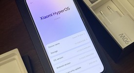 Mint
													Xiaomi 14 Ultra - Unlocked Non-US, White, 512 GB, 16 GB, photo 3 of 11