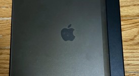 Fair
													Apple iPad Pro 12.9" 5th Gen 2021 - Unlocked, Gray, 256 GB, photo 2 of 6