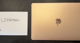 Good
													MacBook Air 2020 - 13" - I3, Gold, 256 GB, 8 GB, photo 1 of 14