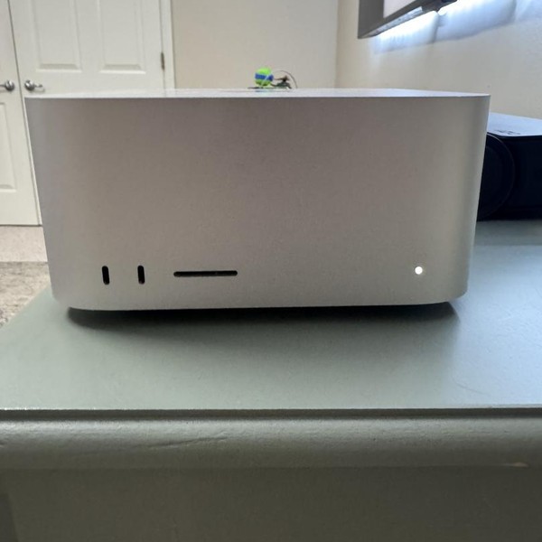Mac Studio 2023 - 512 GB, 32 GB, Apple M2 Max, 30 Core GPU