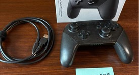 Good
													Nintendo Switch Pro Controller - Black, photo 2 of 5