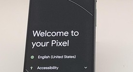 Good
													Google Pixel 8 - Unlocked, Hazel, 128 GB, 8 GB, G9BQD, Sub-6 5G, photo 3 of 3