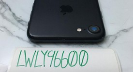 Good
													Apple iPhone 7 - AT&T, Black, 32 GB, A1778, photo 5 of 7