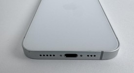 Fair
													Apple iPhone 16e - AT&T, White, 128 GB, A3212, photo 3 of 7