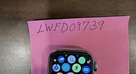 Good
													Apple Watch Series 7 41mm - Unlocked, Gold, A2475 - Cellular, Stainless, photo 4 of 11