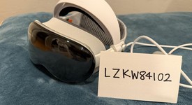 Mint
													Apple Vision Pro - 256 GB, photo 3 of 5