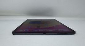 Good
													Apple iPad Pro 11" 2018 - Wi-Fi, Gray, 64 GB, A1980, photo 3 of 6