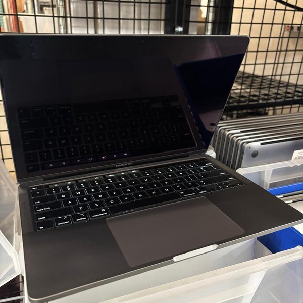 MacBook Pro 2020 - 13 inch - 512 GB, Gray, 8 GB, Intel Core i5