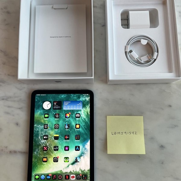 Apple iPad Mini 6th Gen - Wi-Fi, 256 GB, Purple, A2567