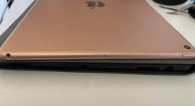 Good
													Apple iPad Air 3rd Gen - Wi-Fi, Gold, 64 GB, photo 5 of 6