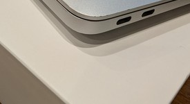 Good
													MacBook Air 2020 - 13" - Apple M1, Silver, 256 GB, 8 GB, photo 4 of 13