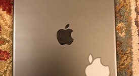 Good
													Apple iPad 7th Gen - Unlocked, Gray, 32 GB, A2200, photo 5 of 10