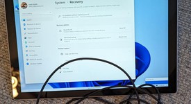 Good
													Microsoft Surface Pro 6 - Wi-Fi, Silver, 256 GB, 8 GB, photo 3 of 13