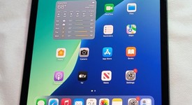Good
													Apple iPad 8th Gen - Wi-Fi, Gray, 128 GB, A2270, photo 1 of 4