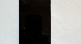 Good
													Apple iPhone Xs - Unlocked, Gray, 64 GB, A1920, photo 3 of 5