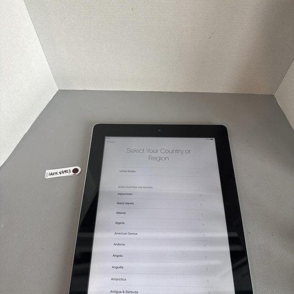 Apple iPad 4 - Wi-Fi, 16 GB, Black, A1458