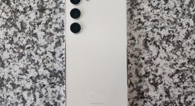 Mint
													Samsung Galaxy S23 - Unlocked Non-US, Cream, 256 GB, 8 GB, SM-S911B/DS, photo 4 of 4
