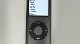 Mint
													Apple iPod Nano 4th Gen - Black, 16 GB, photo 3 of 5