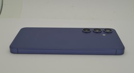 Good
													Samsung Galaxy S24 - Unlocked, Violet, 256 GB, 8 GB, SM-S921U1, photo 4 of 4
