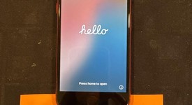 Good
													Apple iPhone SE 2nd Gen 2020 - Unlocked, Red, 64 GB, A2275, photo 1 of 3