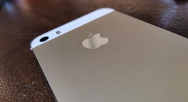 Fair
													Apple iPhone 5S - AT&T, Gold, 32 GB, A1533, photo 2 of 4