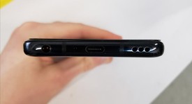 Mint
													LG G8 ThinQ - T-Mobile, Black, 128 GB, 6 GB, LM-G820TM, photo 3 of 7