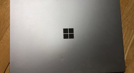 Good
													Microsoft Surface Laptop - Silver, 128 GB, 4 GB, photo 3 of 9