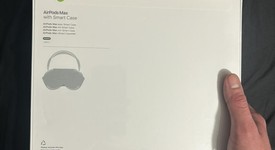 New
													Apple AirPods Max - Sky Blue, photo 4 of 6