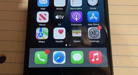 Good
													Apple iPhone SE 2nd Gen 2020 - Unlocked, Black, 64 GB, A2275, photo 4 of 4