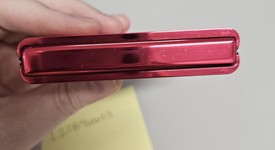 Good
													Motorola Razr Plus (2024) - Unlocked, Pink, 256 GB, 12 GB, photo 3 of 9