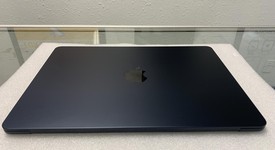 Mint
													MacBook Air 2022 - 13" - Apple M2, Midnight, 256 GB, 8 GB, photo 4 of 9