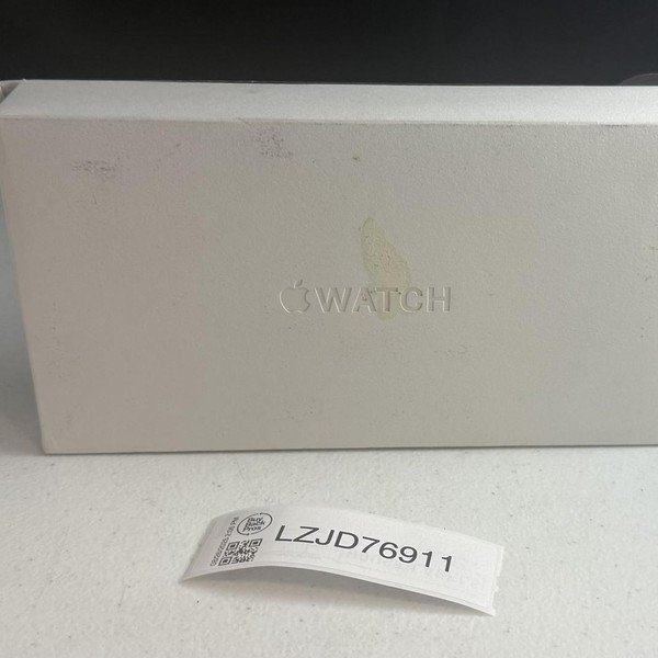 Apple Watch Ultra 49mm - Unlocked, Titanium, A2622