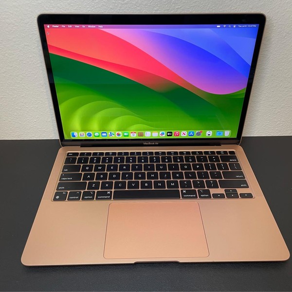 MacBook Air 2020 - 13 inch - 256 GB, Gold, 8 GB, Apple M1