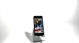 Good
													Apple iPhone SE 1st Gen 2016 - AT&T, Grey, 32 GB, A1662, photo 1 of 7